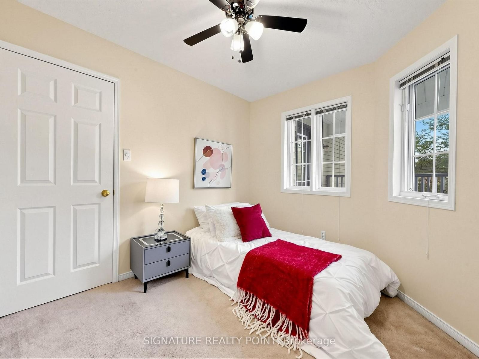 1816 Hobson Drive • Burlington, ON photo 18