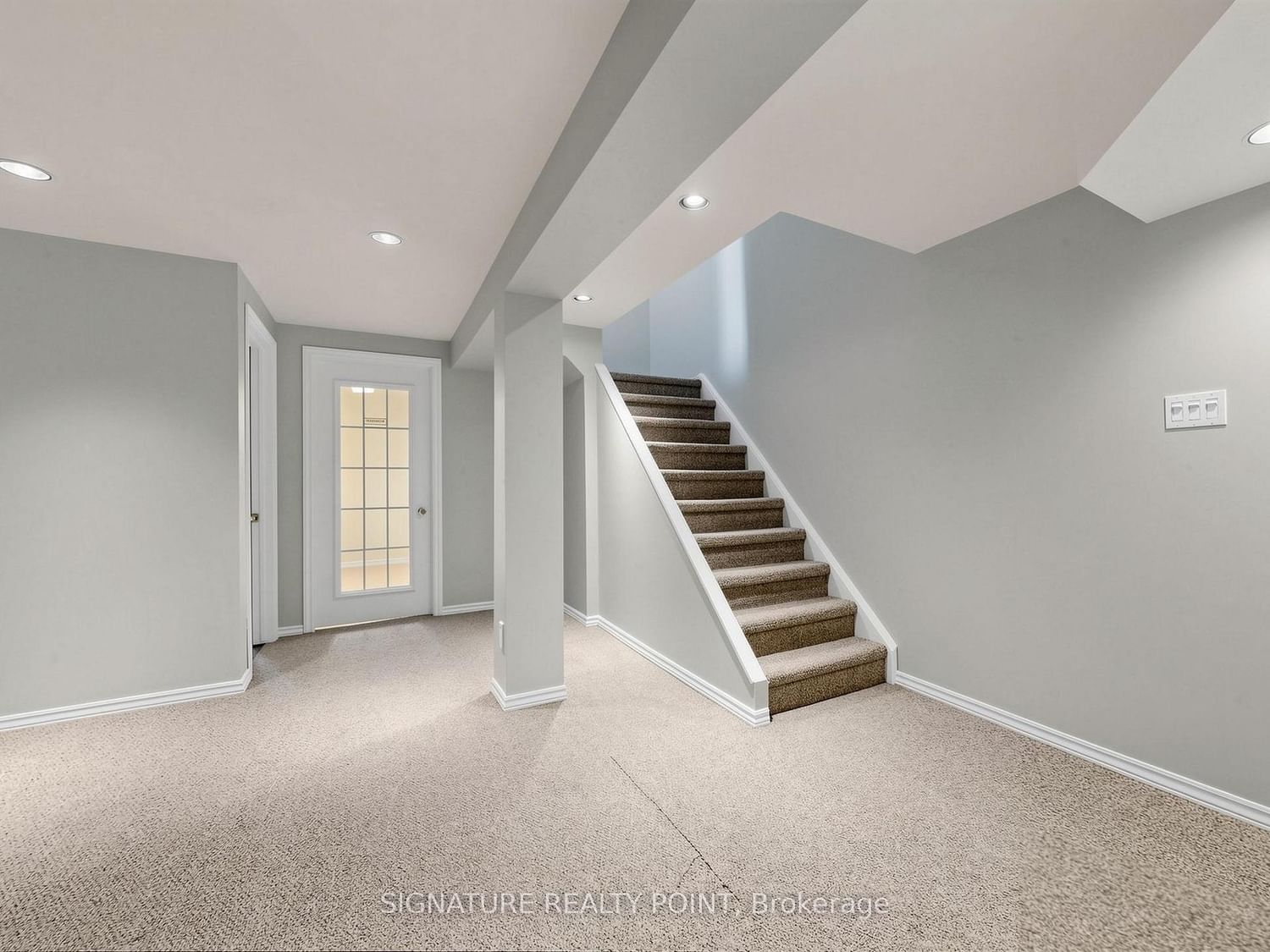 1816 Hobson Drive • Burlington, ON photo 24