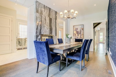 29 Oakwood Avenue • Mississauga, ON photo 4