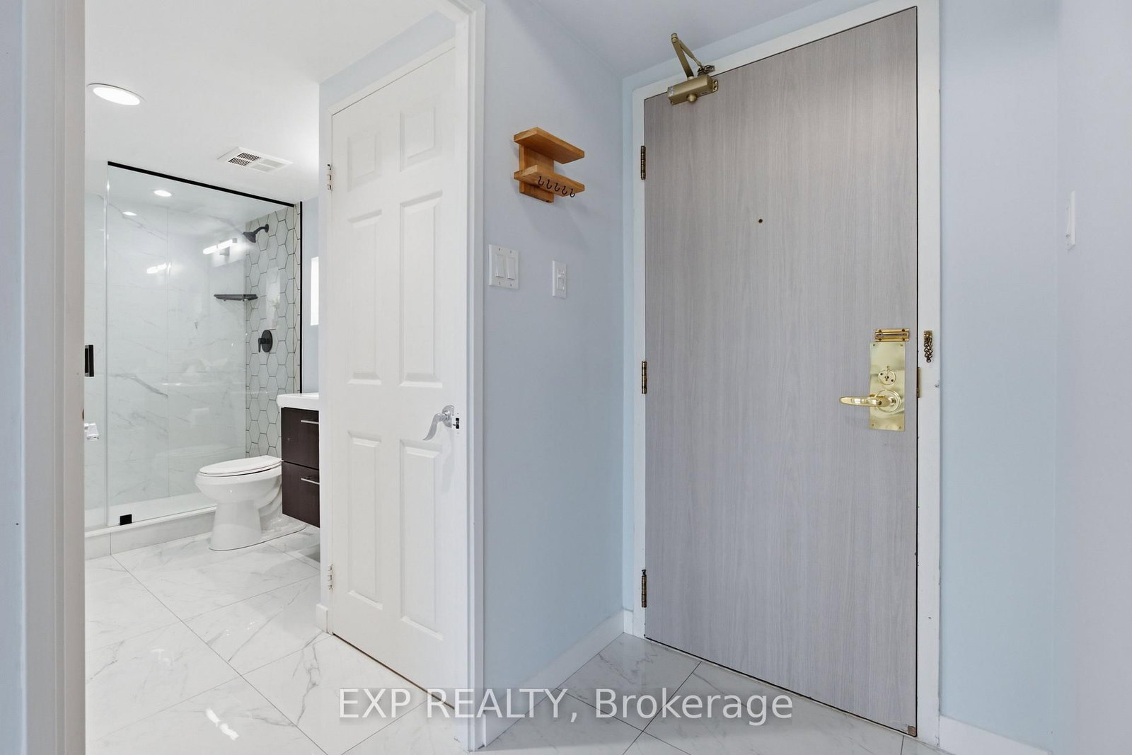 2155 Burnhamthorpe Road W • #1005 • Mississauga, ON photo 20
