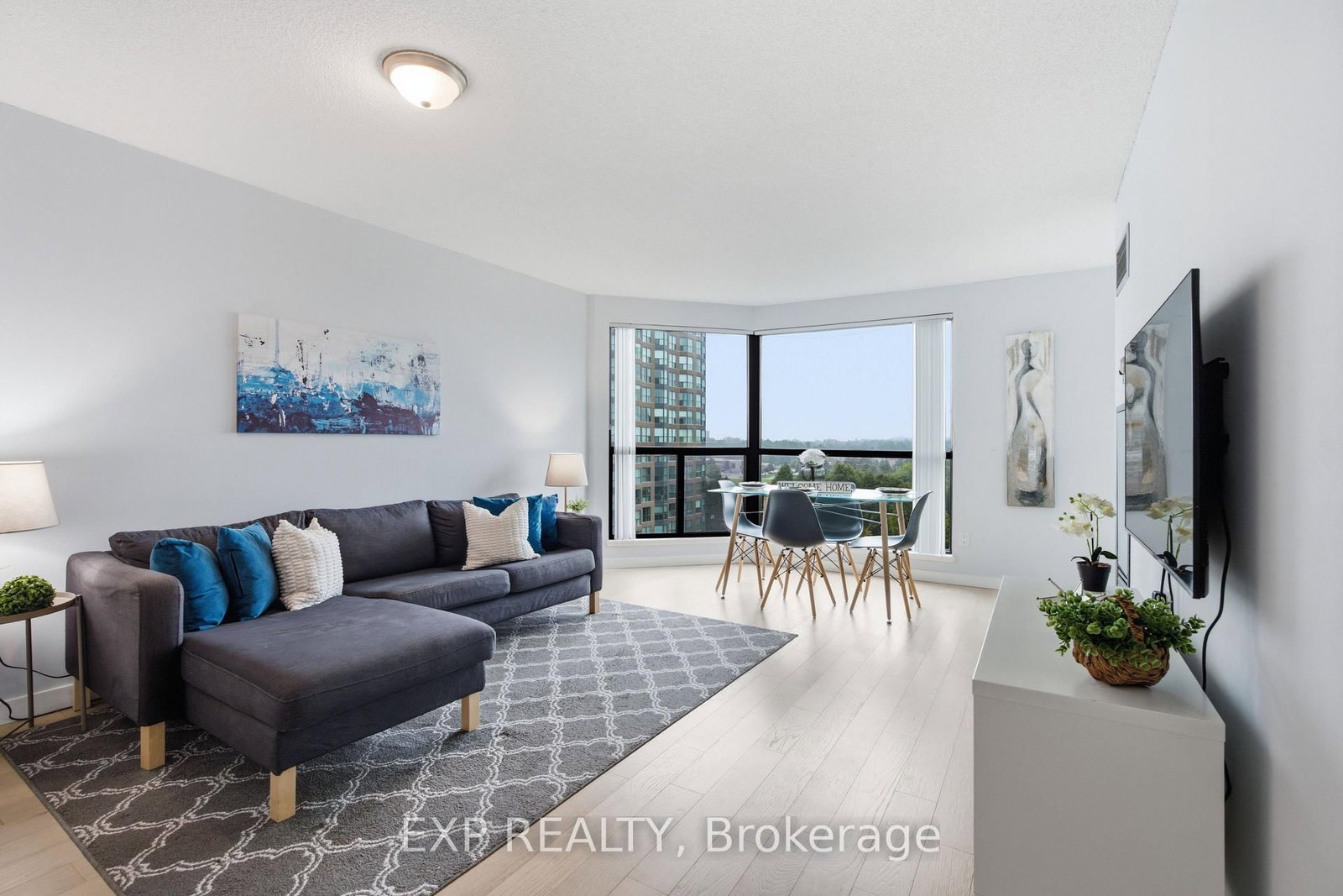 2155 Burnhamthorpe Road W • #1005 • Mississauga, ON photo 5