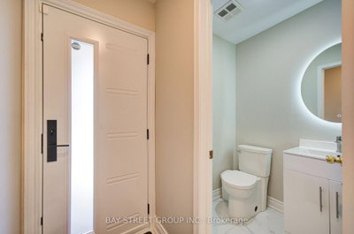 346 Sardinia Drive • Mississauga, ON photo 3