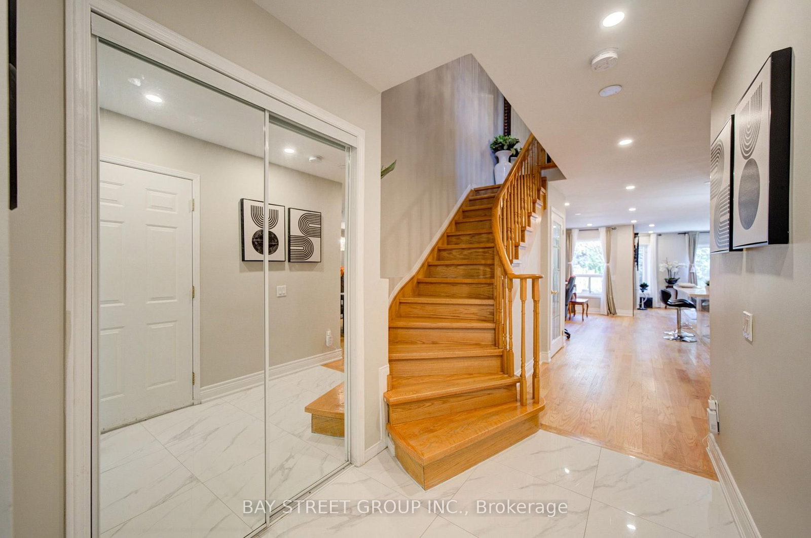 346 Sardinia Drive • Mississauga, ON photo 5