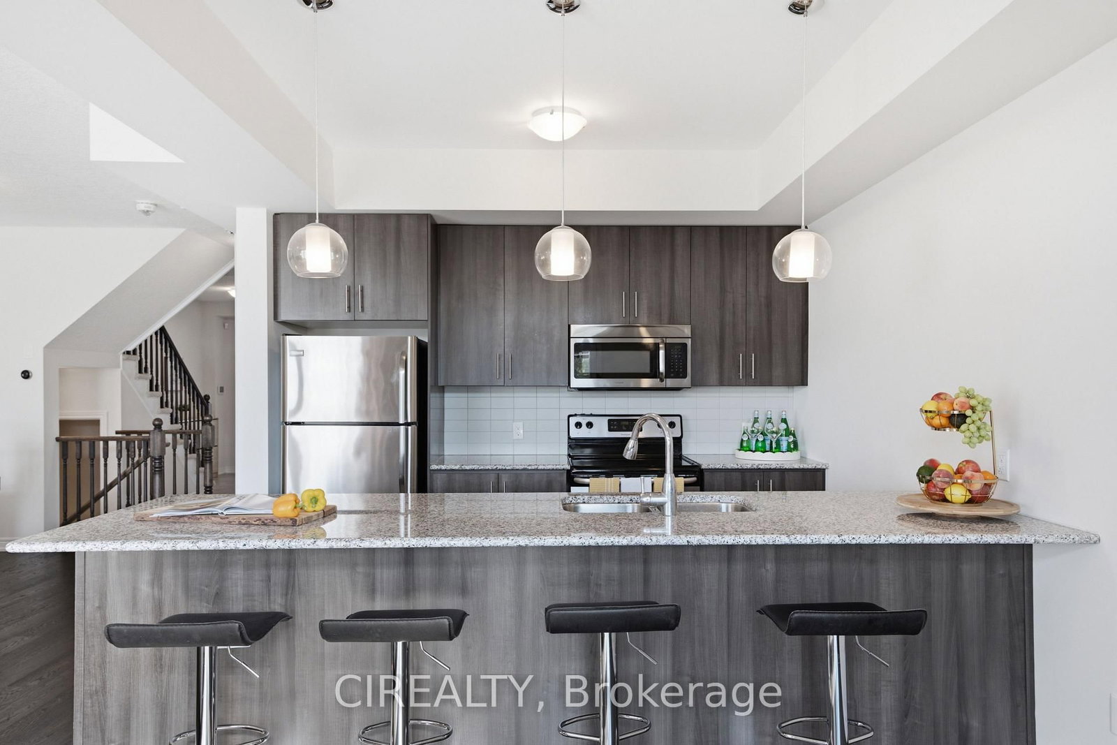 3352 Stalybridge Road • Oakville, ON photo 10