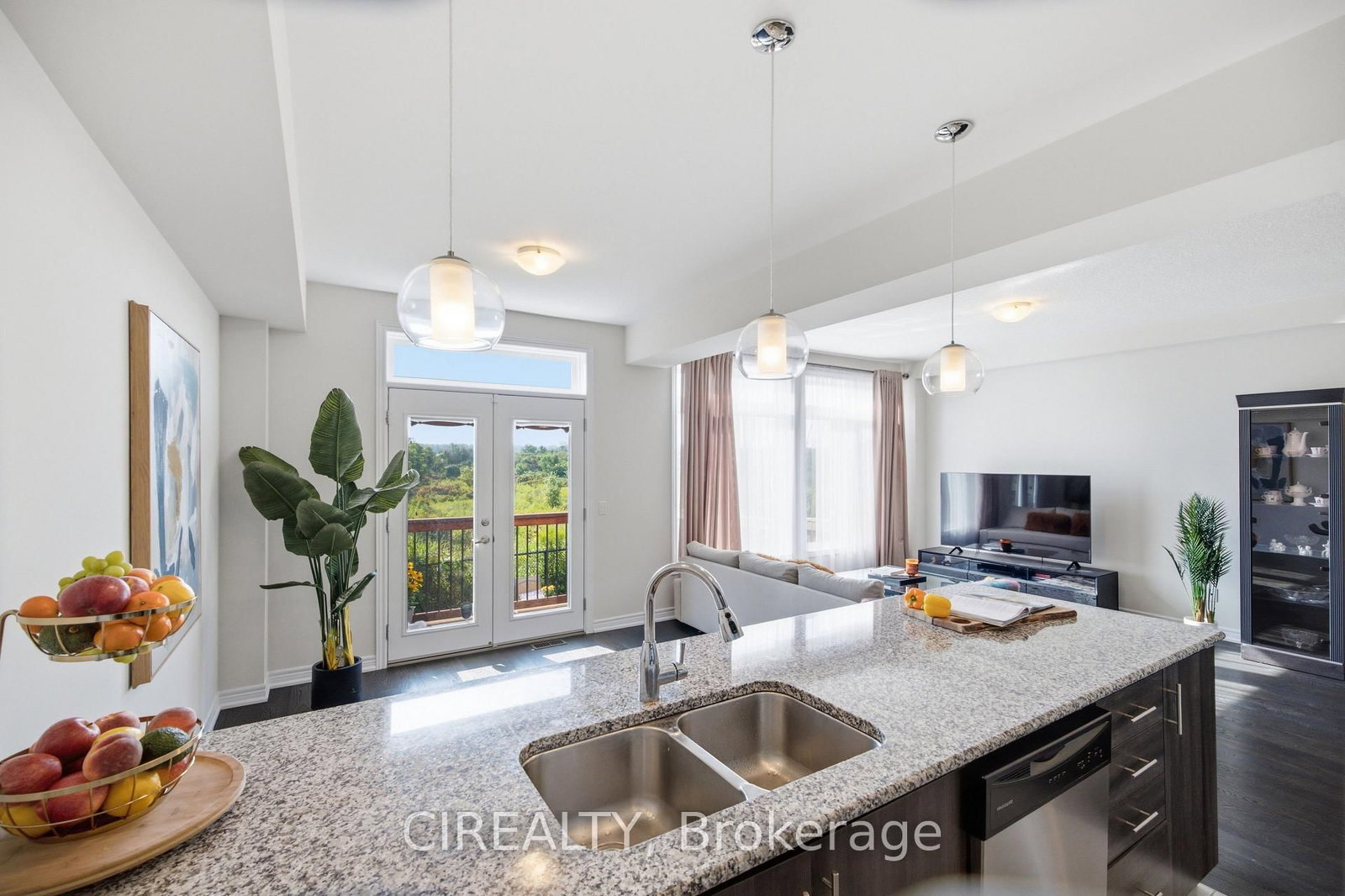 3352 Stalybridge Road • Oakville, ON photo 12