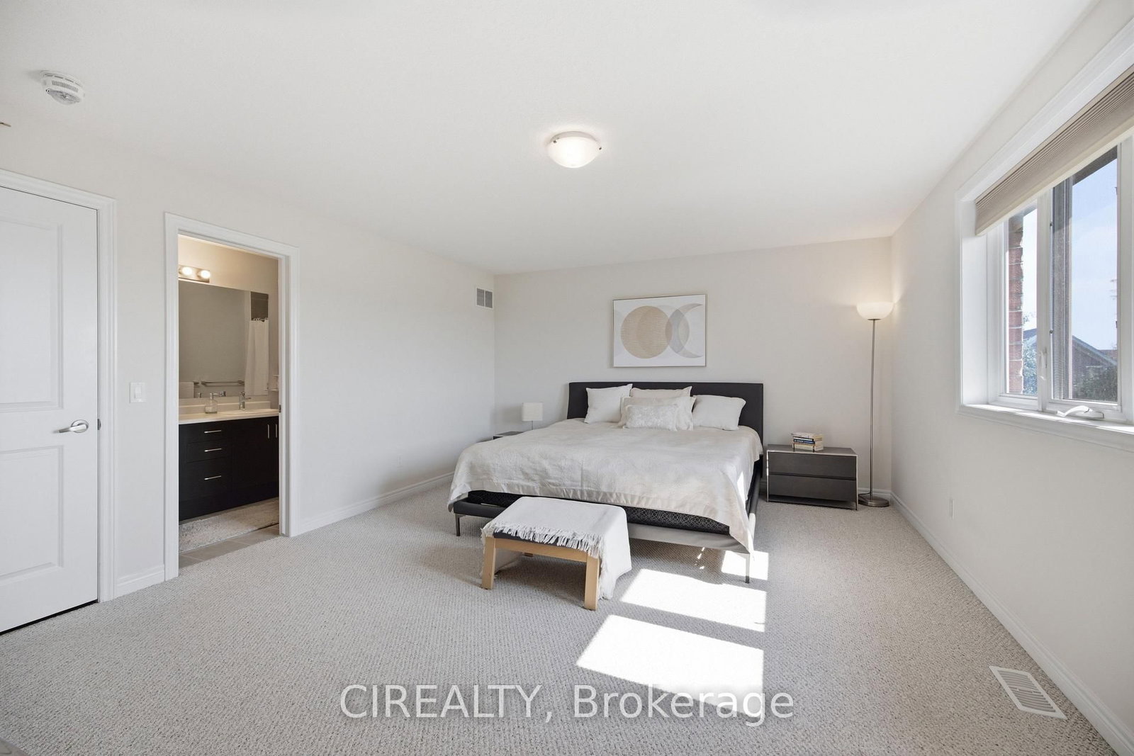 3352 Stalybridge Road • Oakville, ON photo 15