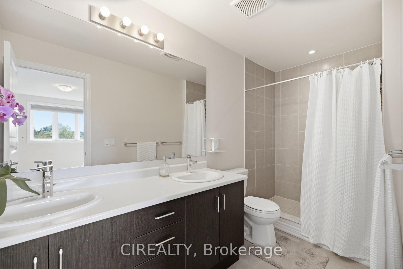 3352 Stalybridge Road • Oakville, ON photo 16