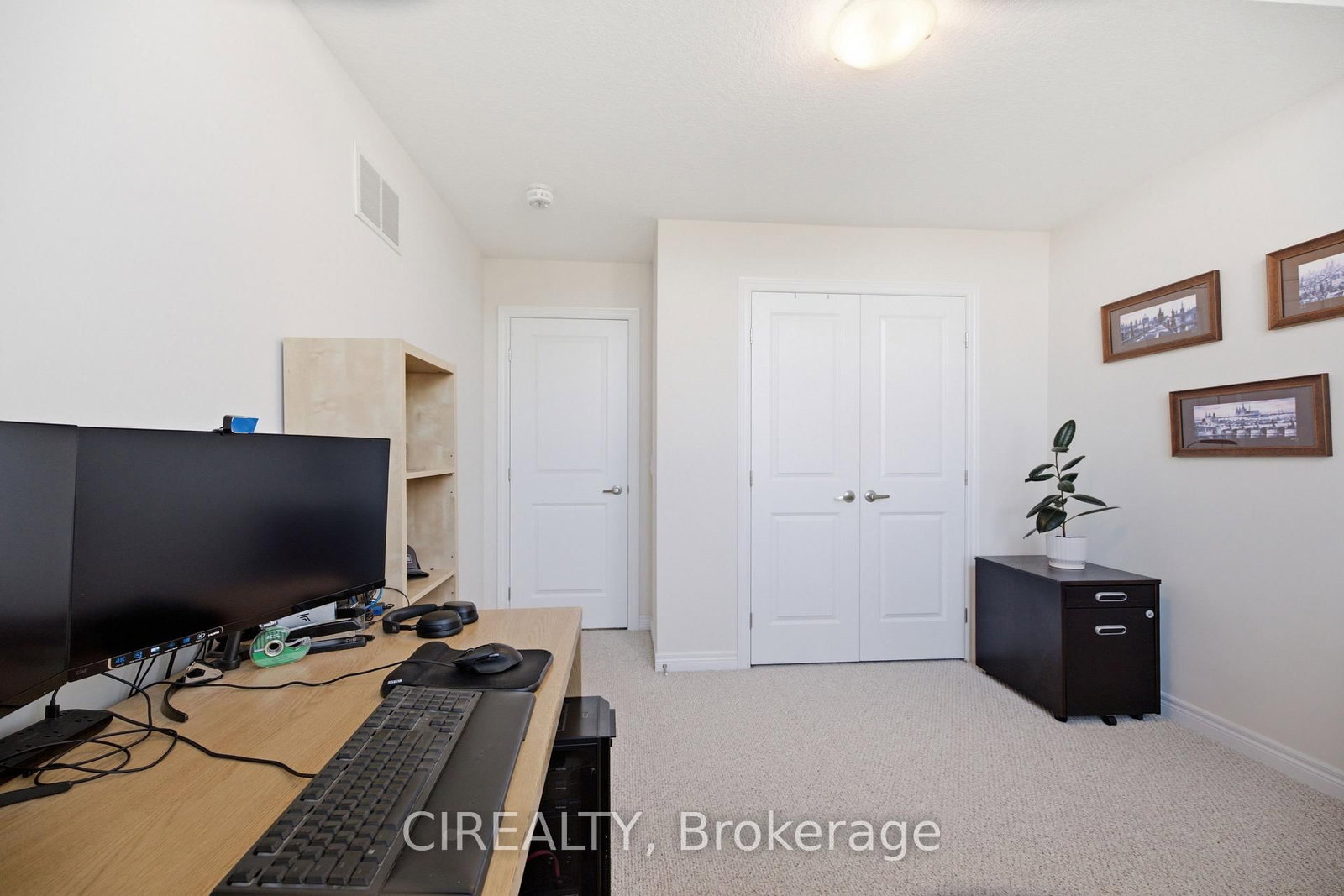 3352 Stalybridge Road • Oakville, ON photo 24