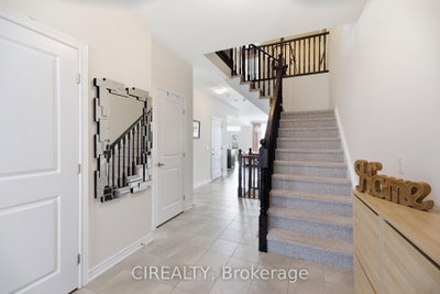 3352 Stalybridge Road • Oakville, ON photo 5