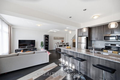 3352 Stalybridge Road • Oakville, ON photo 8