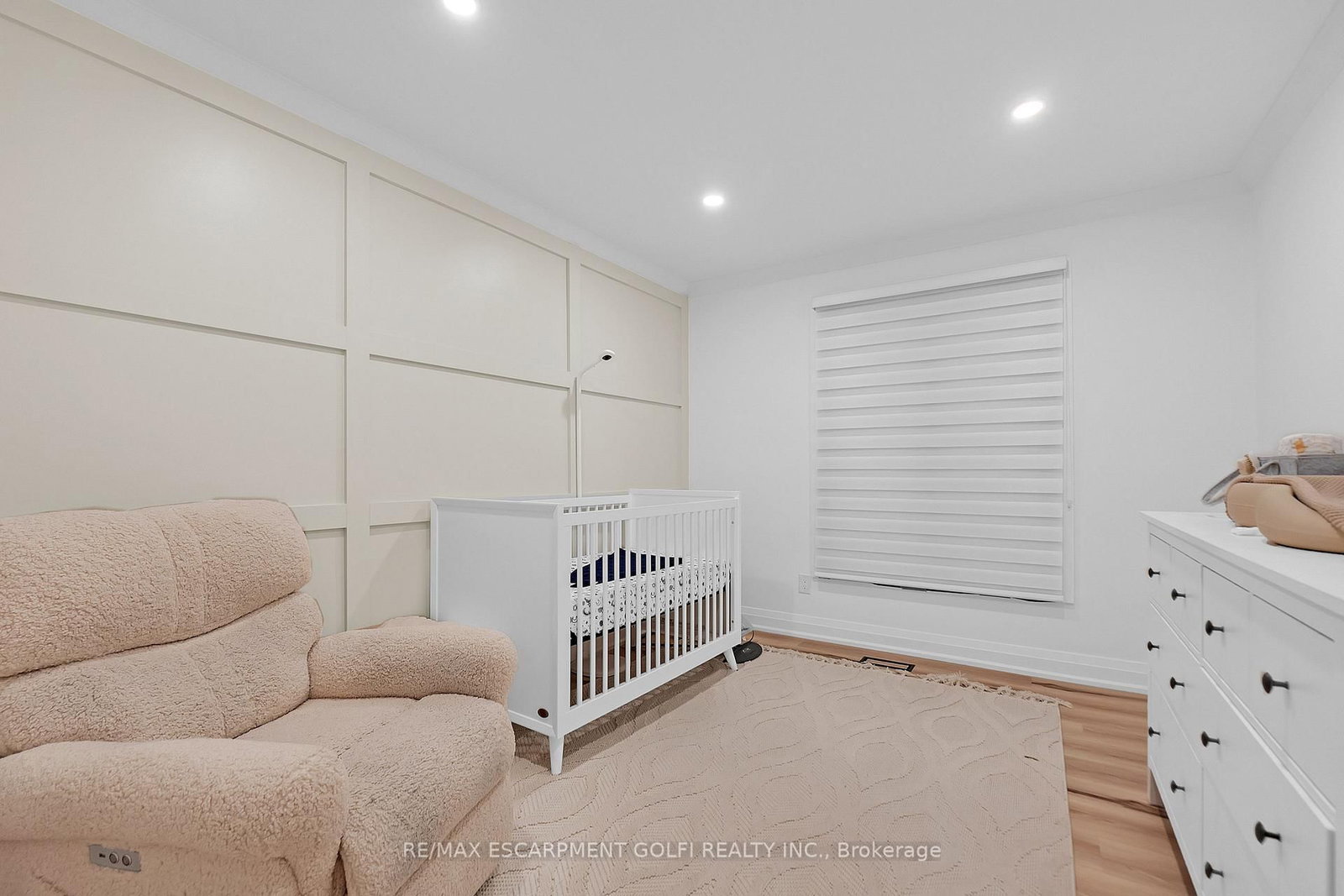 4236 LONGMOOR Drive • Burlington, ON photo 22