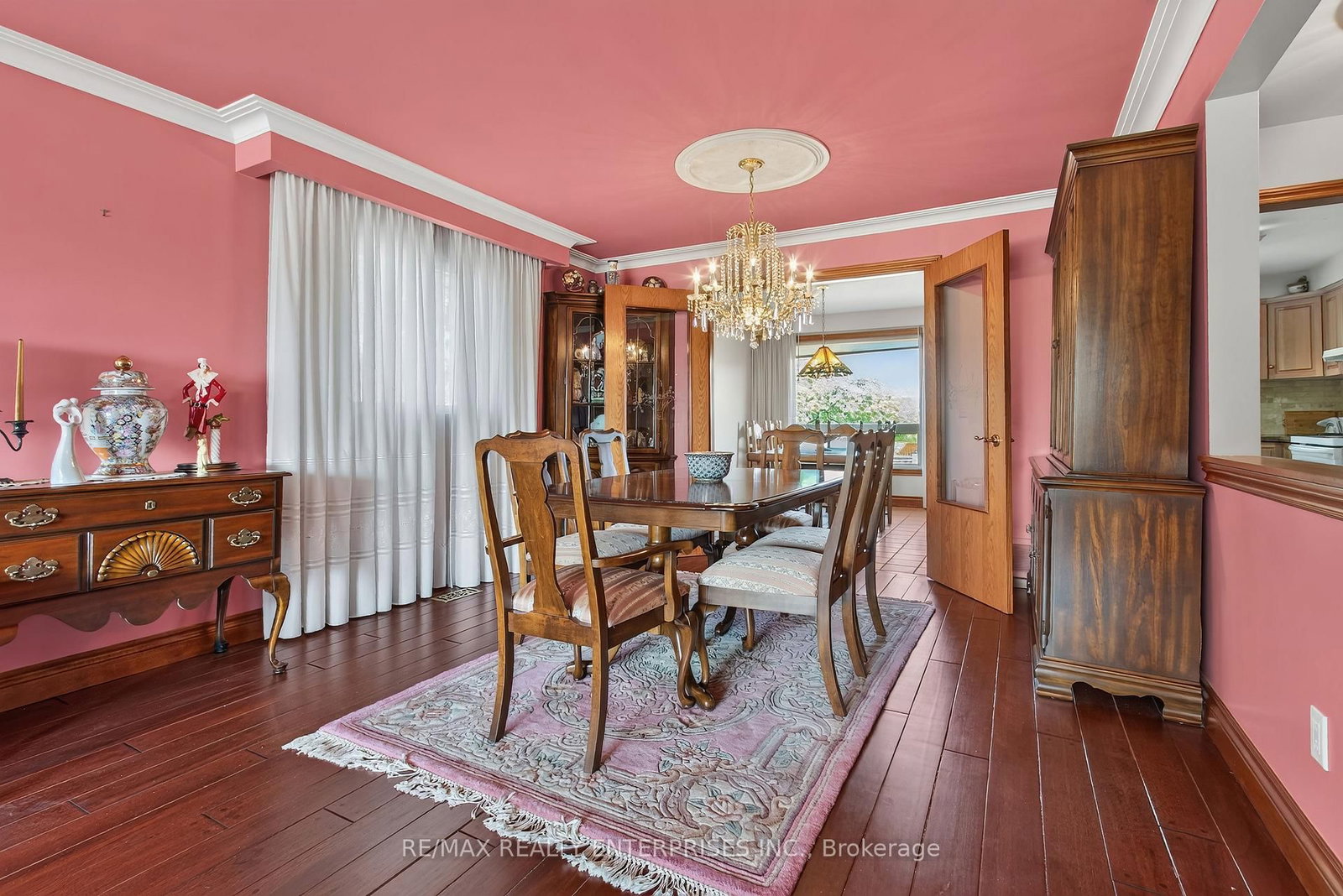 3 Slane Court • Toronto, ON photo 10
