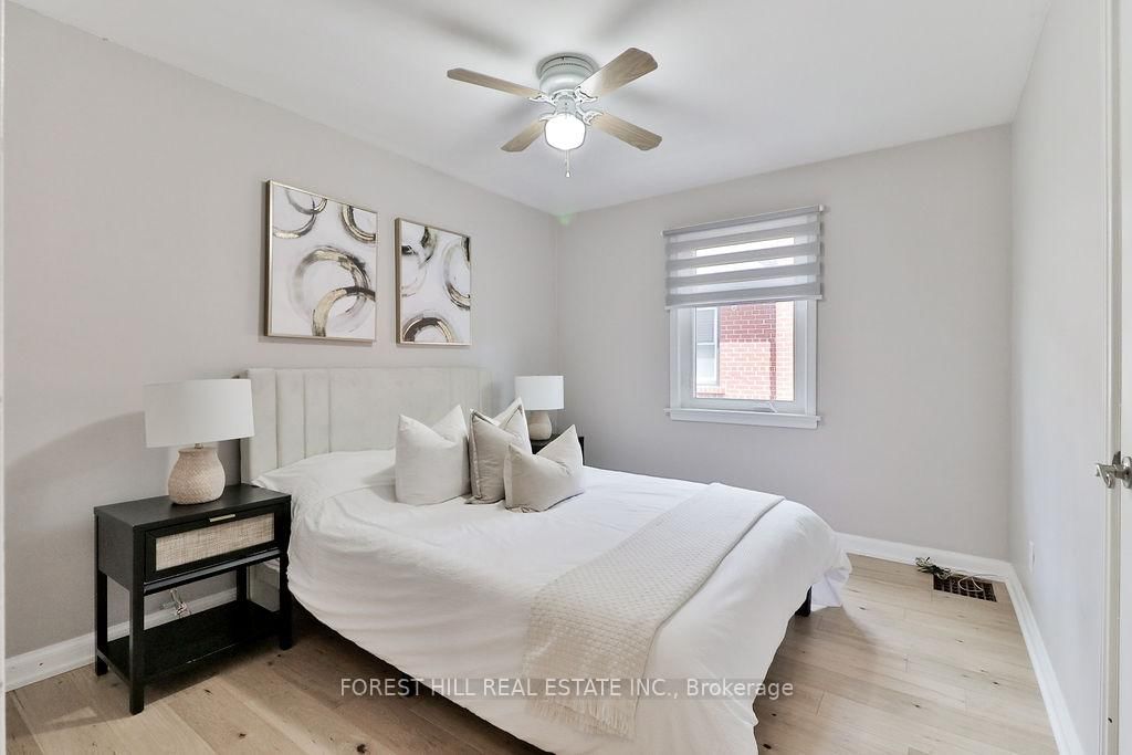19 Silvercrest Avenue • Toronto, ON photo 16