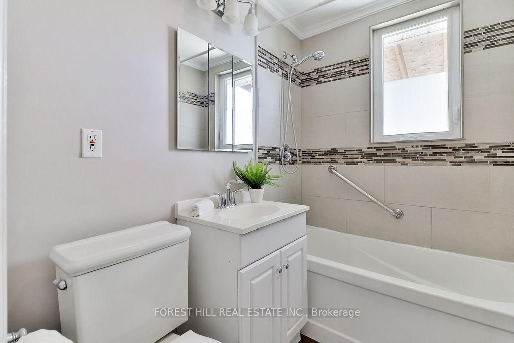 19 Silvercrest Avenue • Toronto, ON photo 20