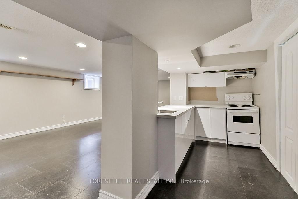 19 Silvercrest Avenue • Toronto, ON photo 35