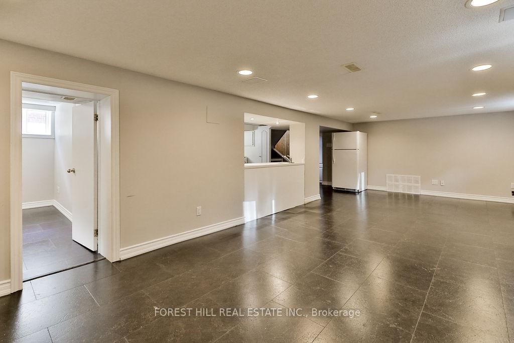 19 Silvercrest Avenue • Toronto, ON photo 40