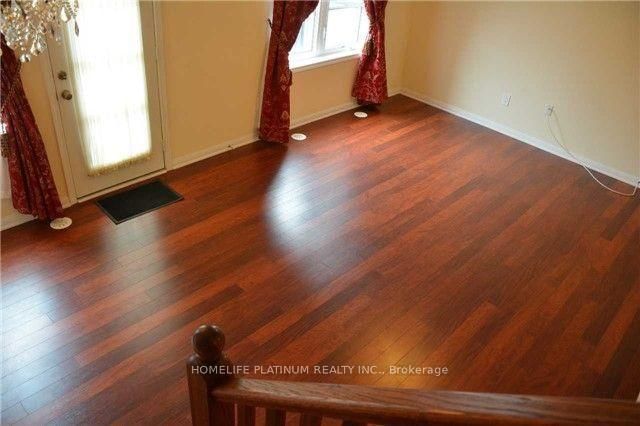90 Baycliffe Crescent • Brampton, ON photo 5