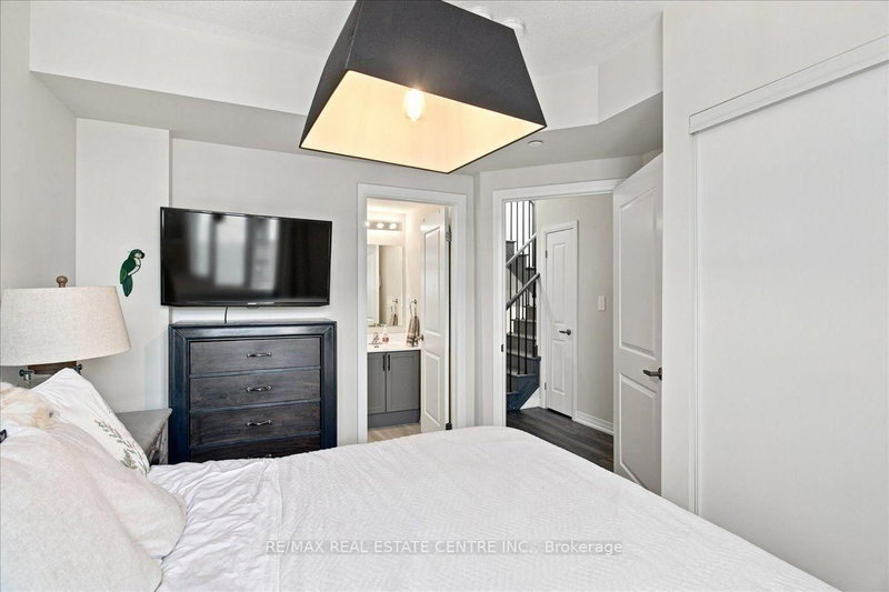1597 Rose Milton,ON L9E 1V8 — Photo 16