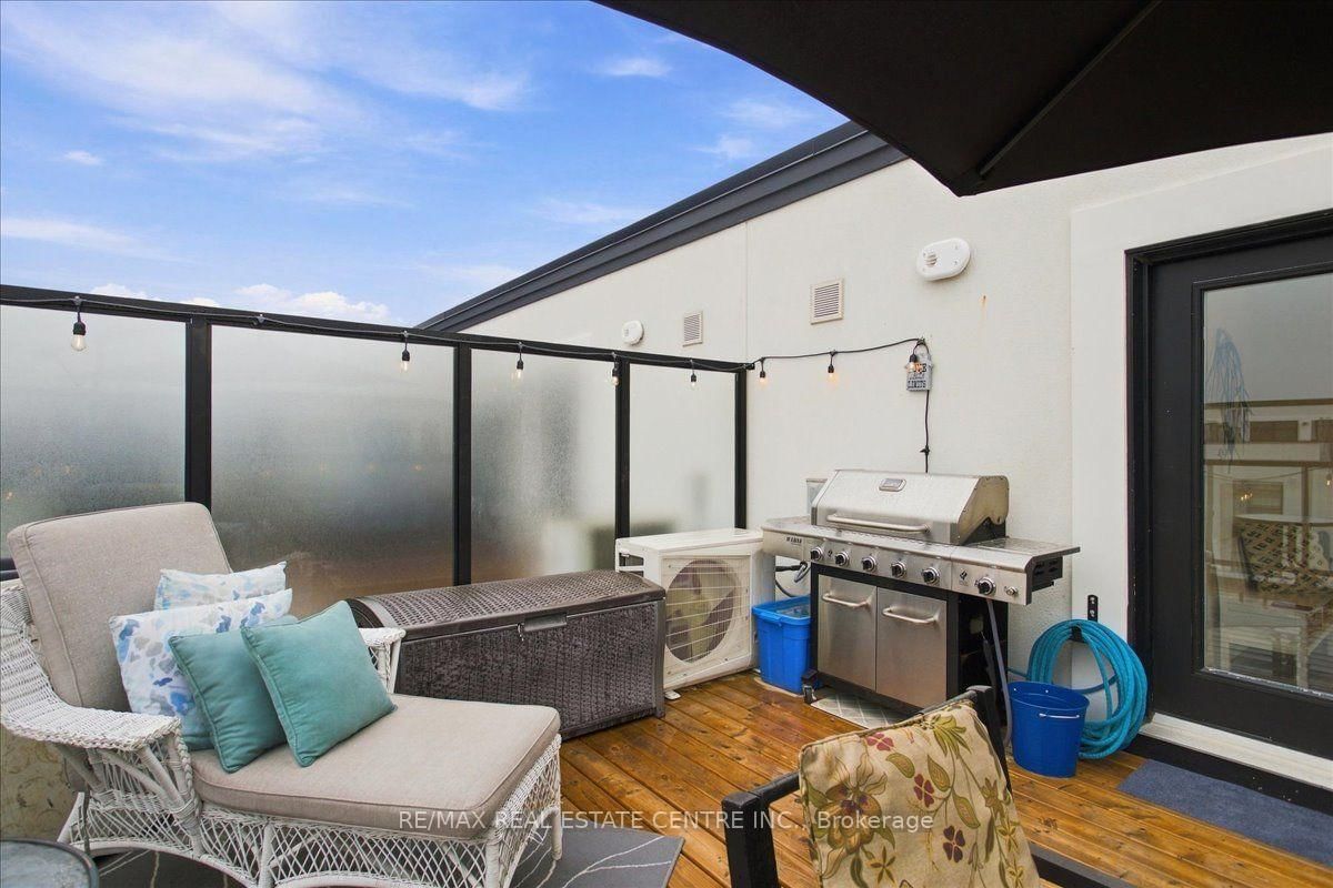 1597 Rose Way • #103 • Milton, ON photo 24