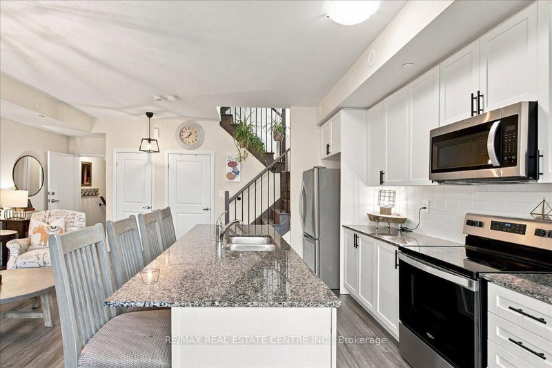 1597 Rose Milton,ON L9E 1V8 — Photo 6