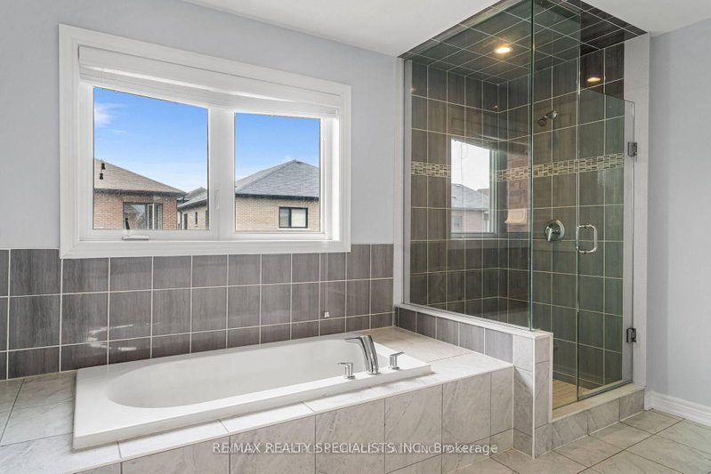 22 Gainsford Brampton,ON L6X 5N2 — Photo 15