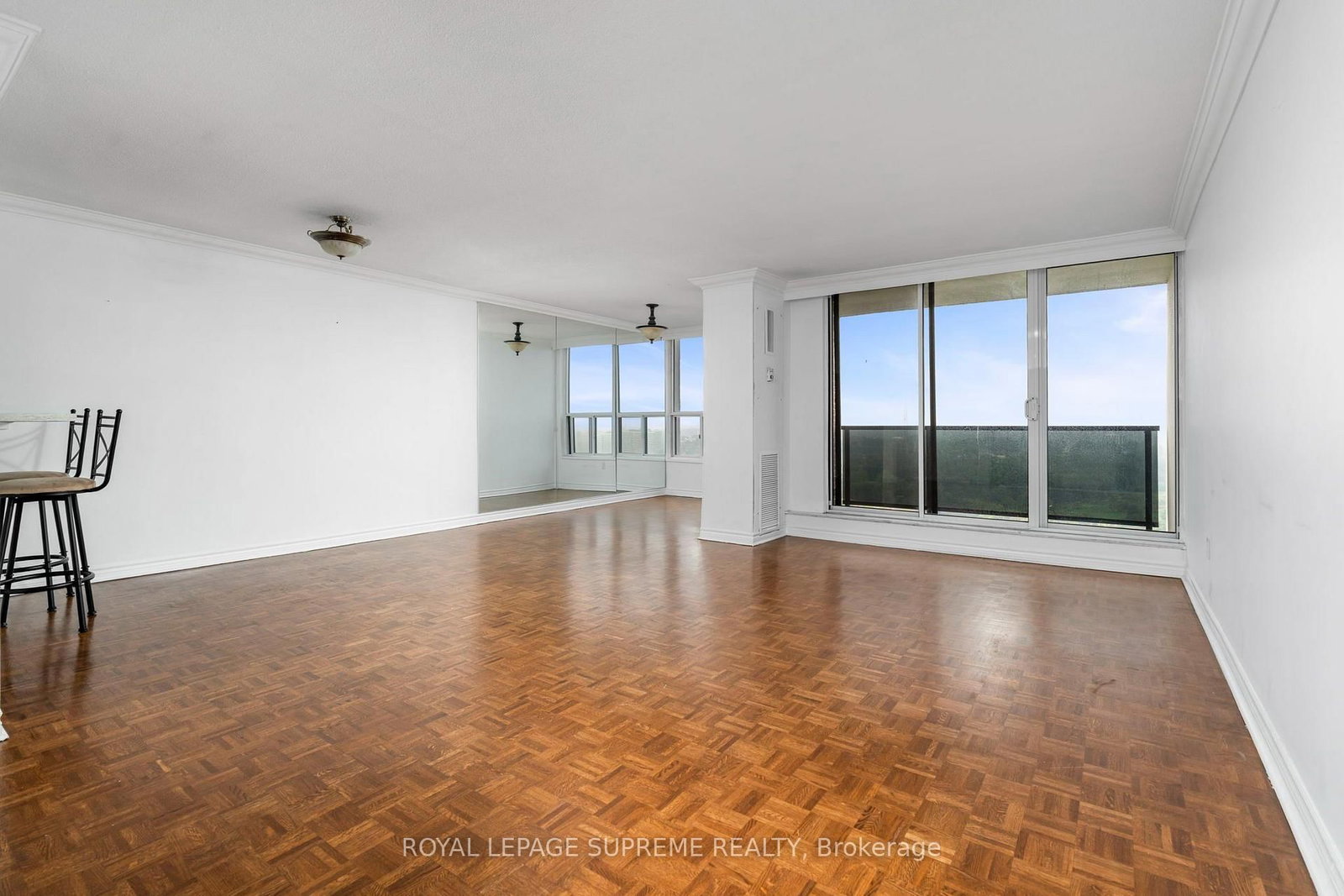 85 Emmett Avenue • #2409 • Toronto, ON photo 11