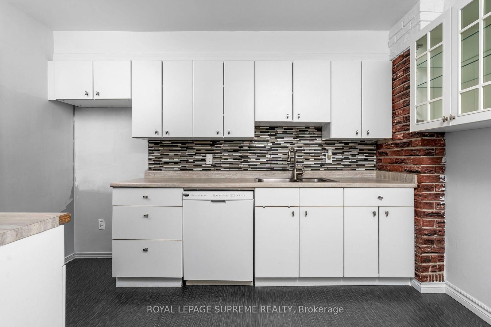 85 Emmett Avenue • #2409 • Toronto, ON photo 6