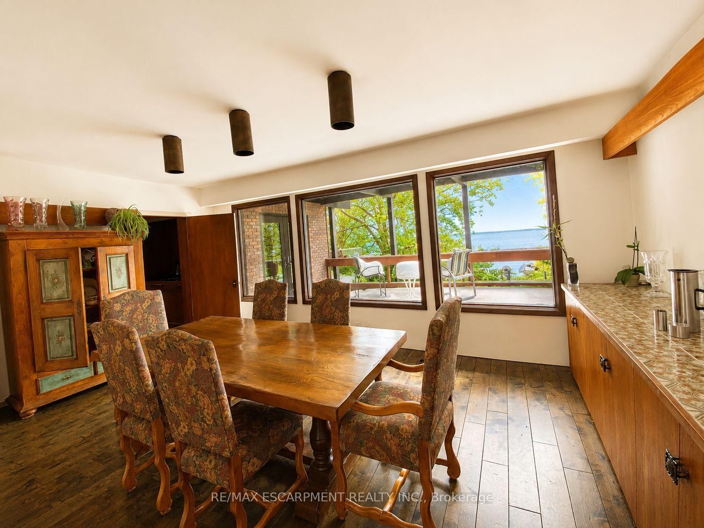 10 Brookfield Road • Oakville, ON photo 10