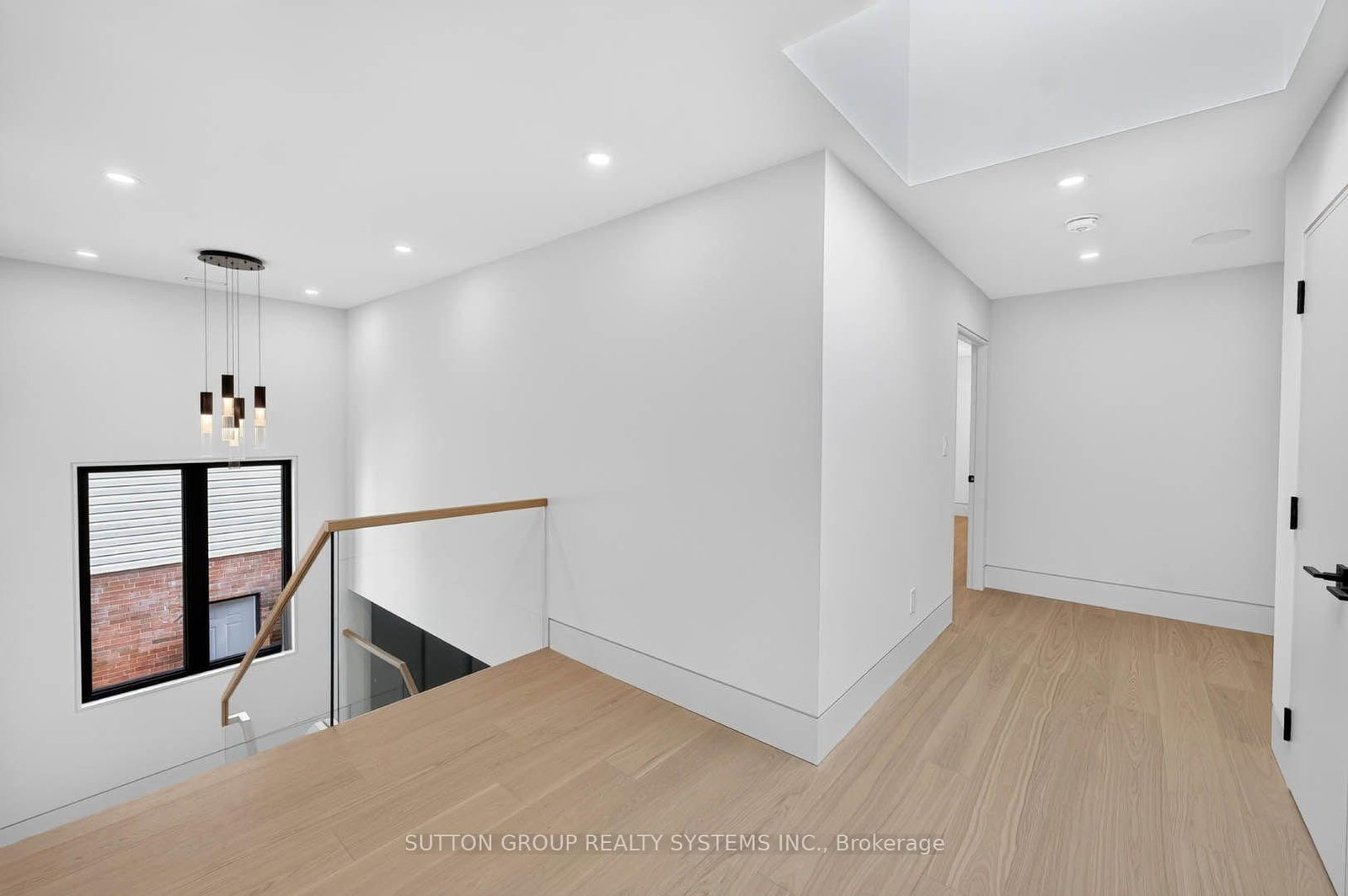 2052 Redan Drive • Mississauga, ON photo 17