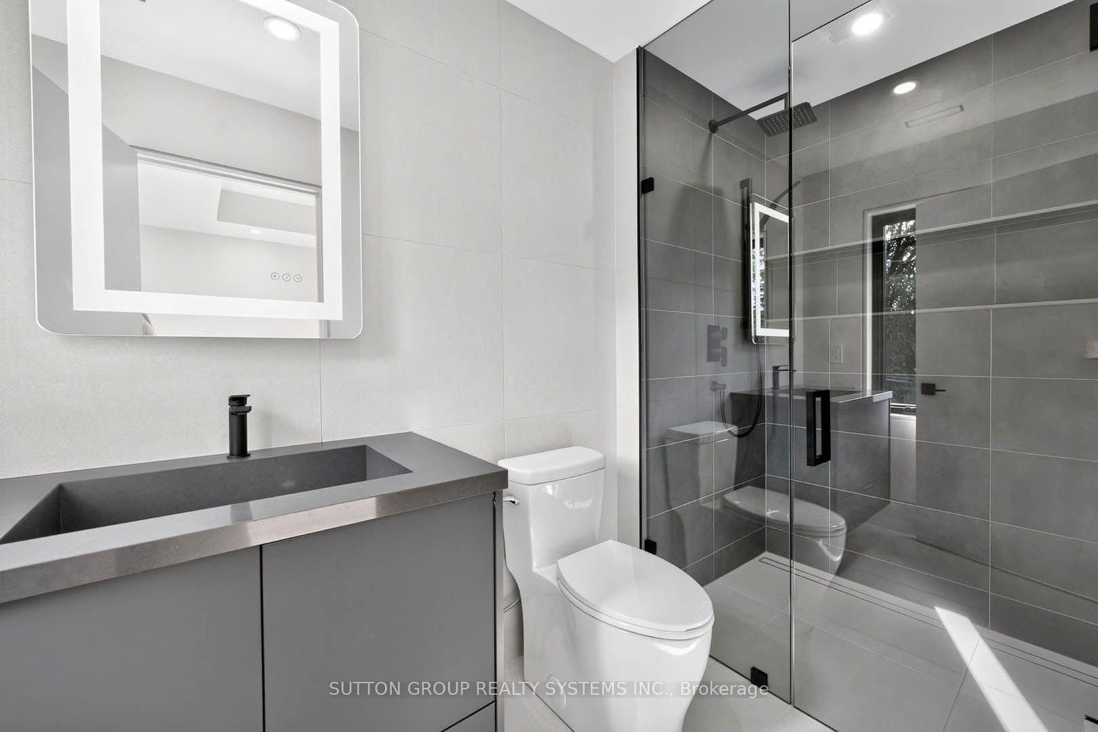 2052 Redan Drive • Mississauga, ON photo 28