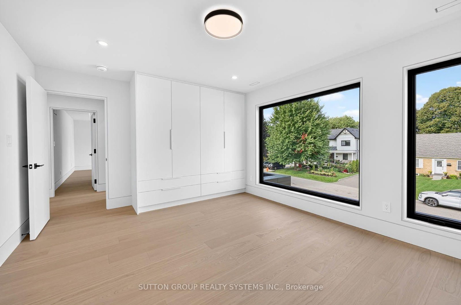 2052 Redan Drive • Mississauga, ON photo 31