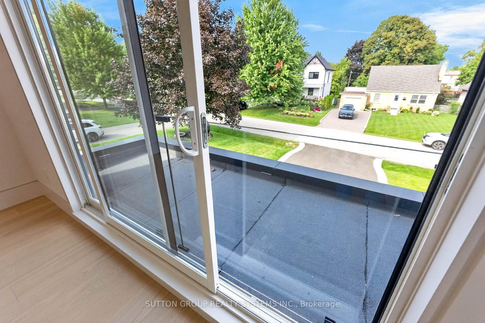 2052 Redan Drive • Mississauga, ON photo 34