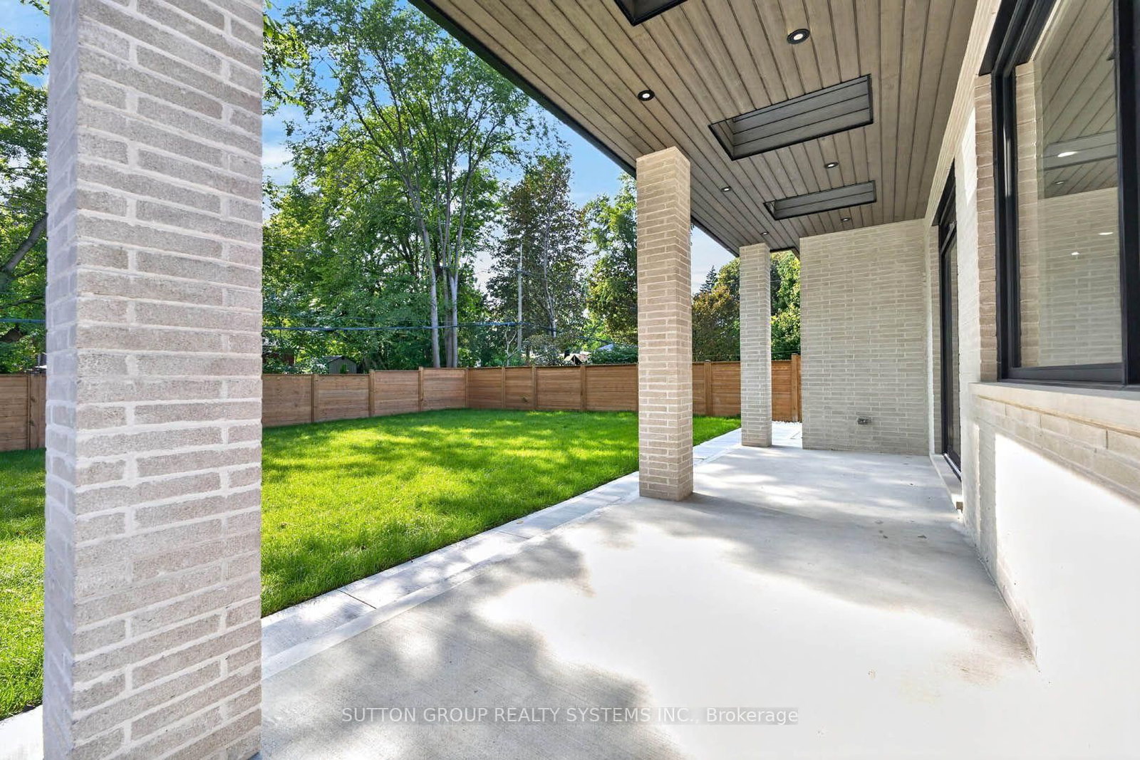 2052 Redan Drive • Mississauga, ON photo 44