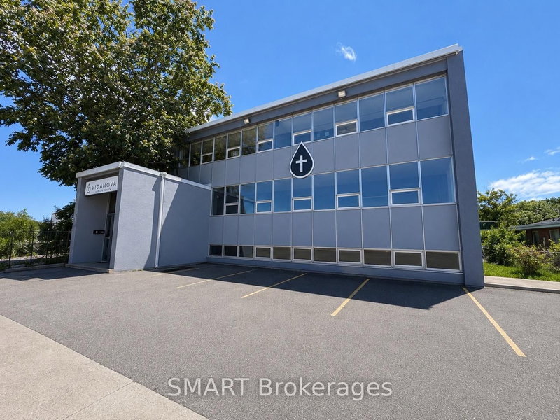 2365 St Clair Avenue, Toronto