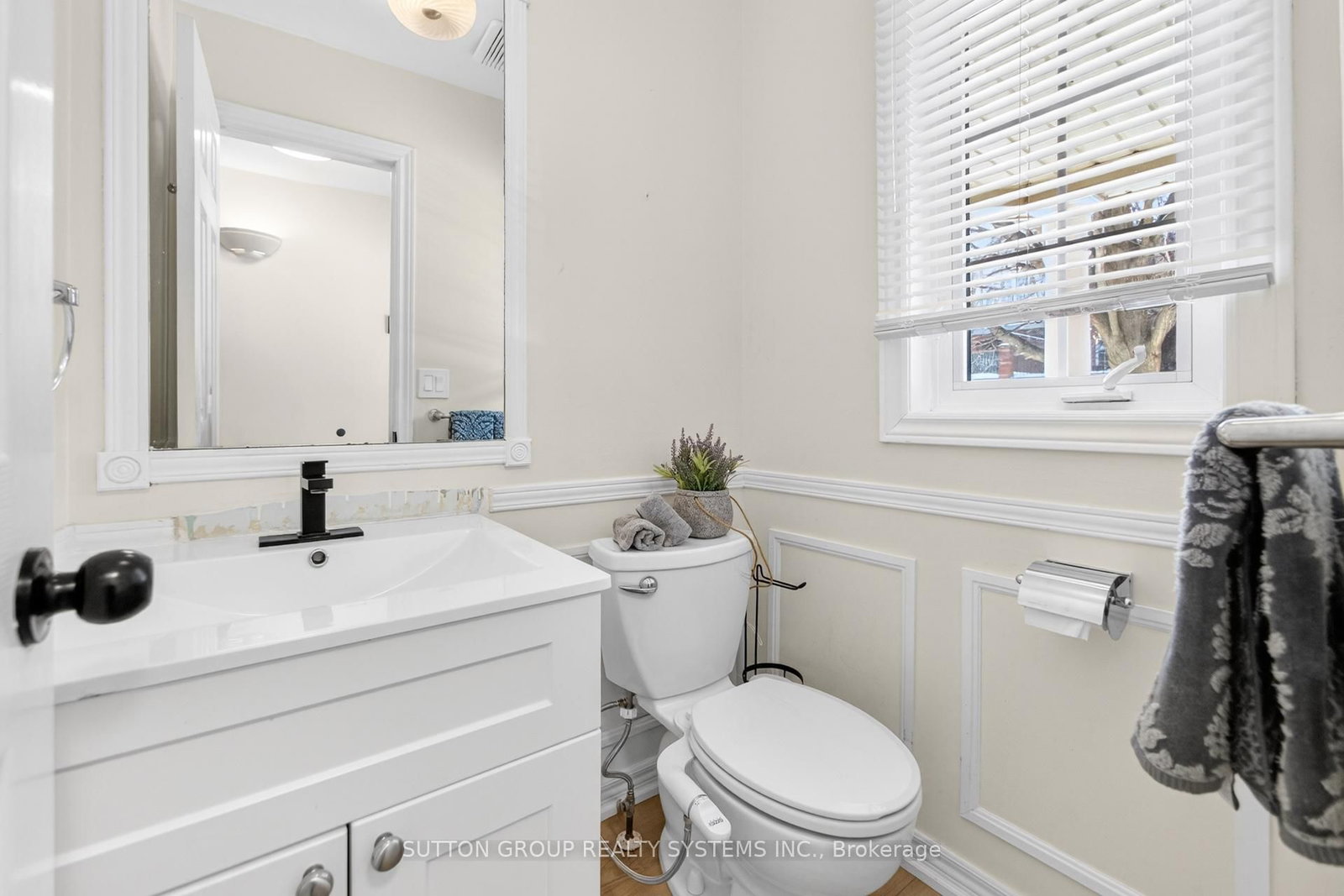 2871 Darien Road • #35 • Burlington, ON photo 8