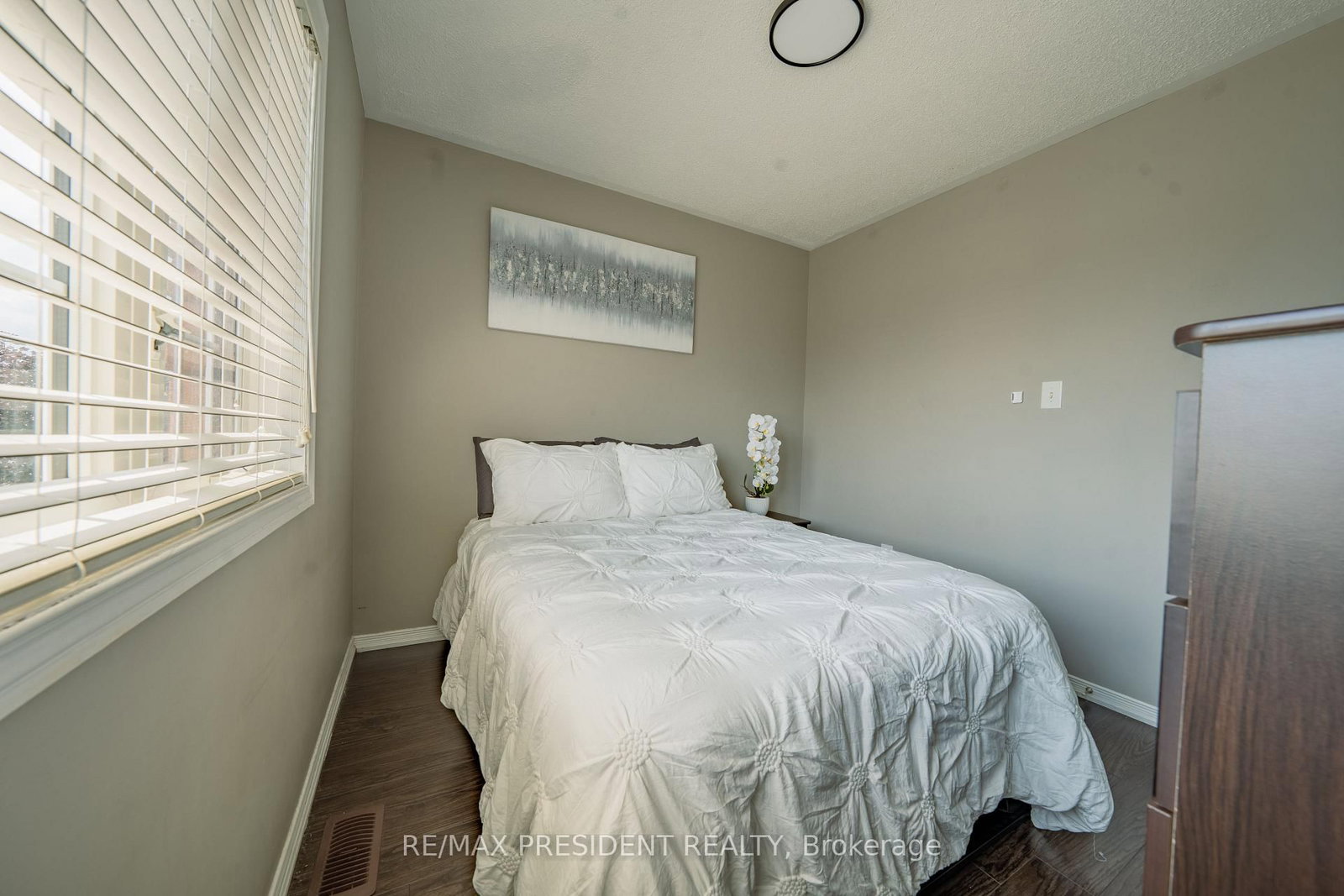 4 Redfinch Way • Brampton, ON photo 39