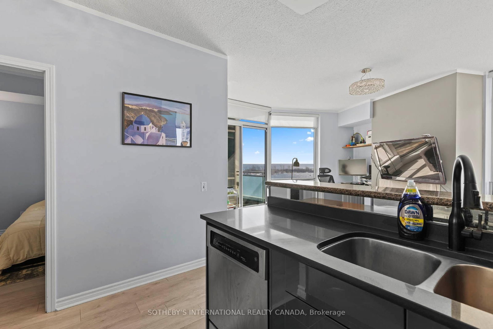 5 Marine Parade Drive • #1013 • Toronto, ON photo 8