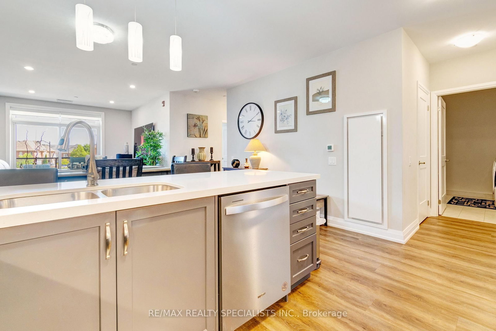 830 Megson Terrace • Milton, ON photo 22