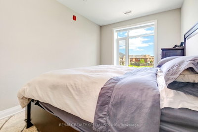 830 Megson Milton,ON L9T 9M7 — Photo 27
