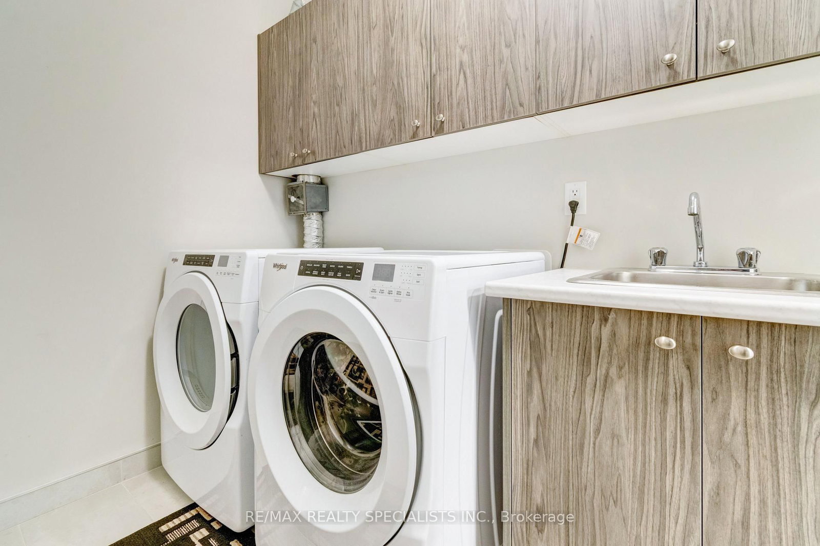 830 Megson Terrace • Milton, ON photo 32