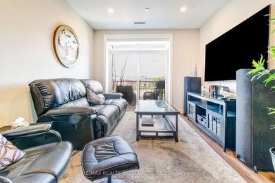 830 Megson Terrace • Milton, ON photo 5