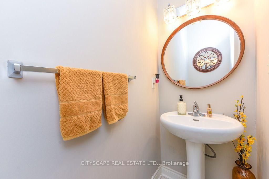 879 Bennett Boulevard • Milton, ON photo 13