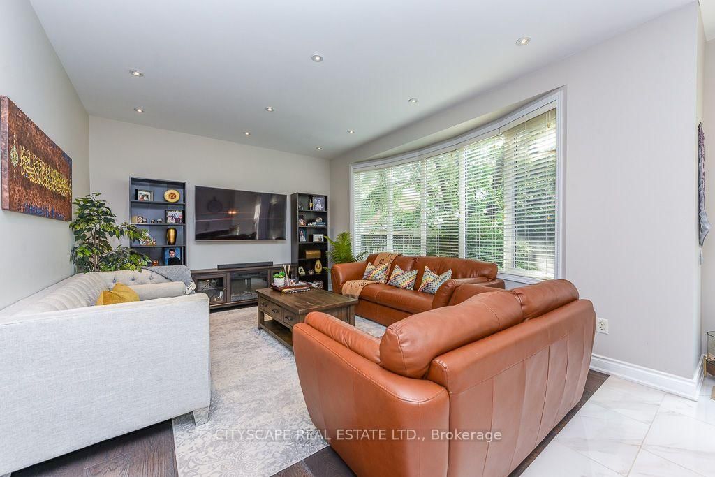 879 Bennett Boulevard • Milton, ON photo 14