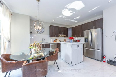 879 Bennett Milton,ON L9T 6X9 — Photo 17