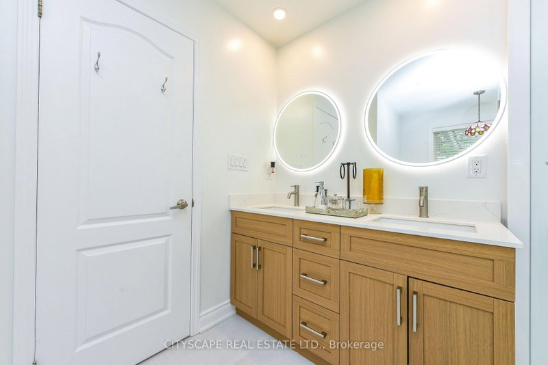 879 Bennett Milton,ON L9T 6X9 — Photo 24