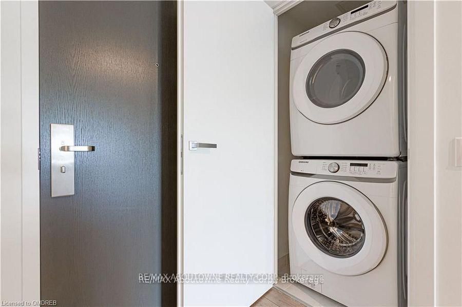 133 Bronte Oakville,ON L6L 3C1 — Photo 10