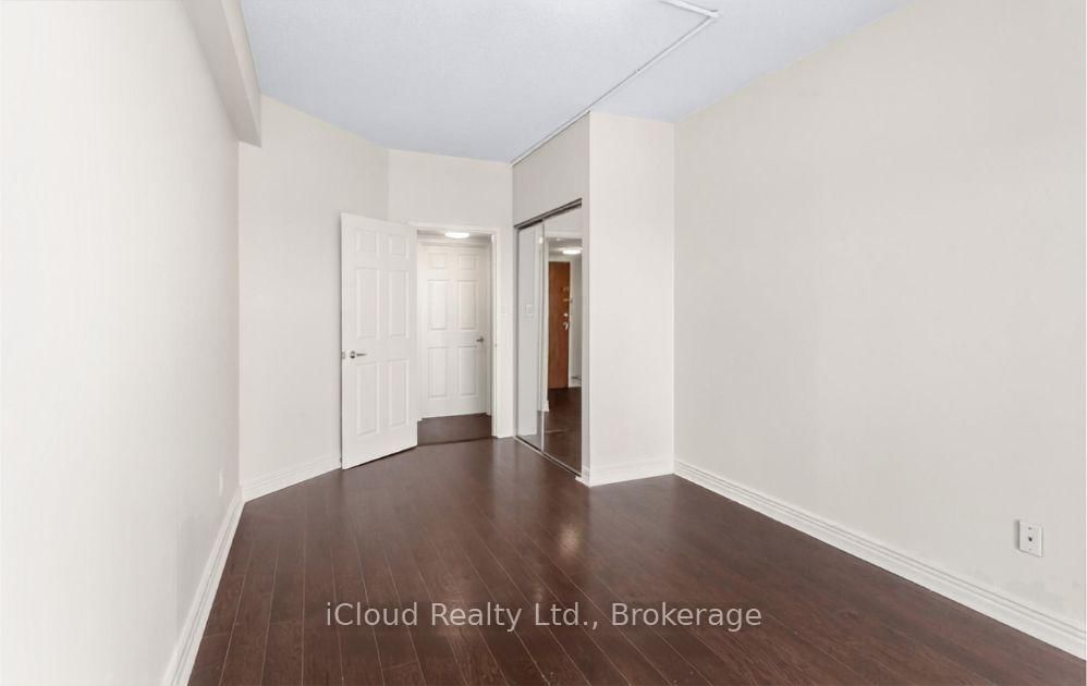 25 Agnes Street • #Cy02 (1402) • Mississauga, ON photo 26