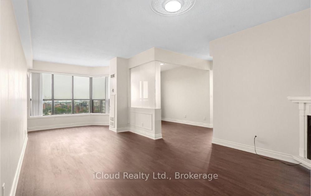 25 Agnes Street • #Cy02 (1402) • Mississauga, ON photo 3