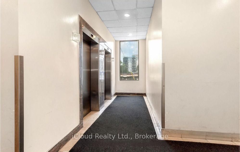25 Agnes Street • #Cy02 (1402) • Mississauga, ON photo 30