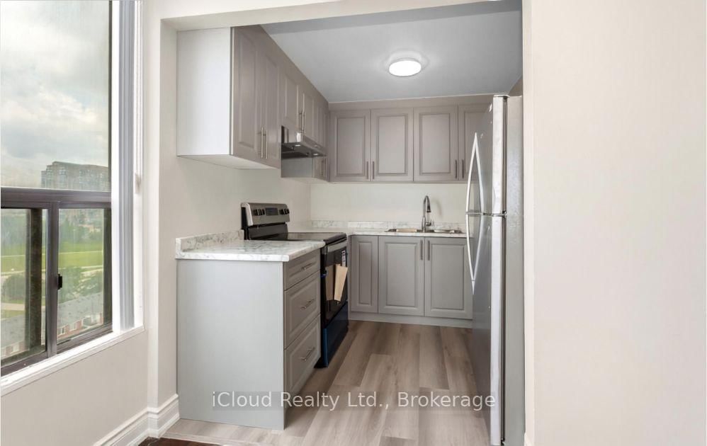 25 Agnes Street • #Cy02 (1402) • Mississauga, ON photo 4